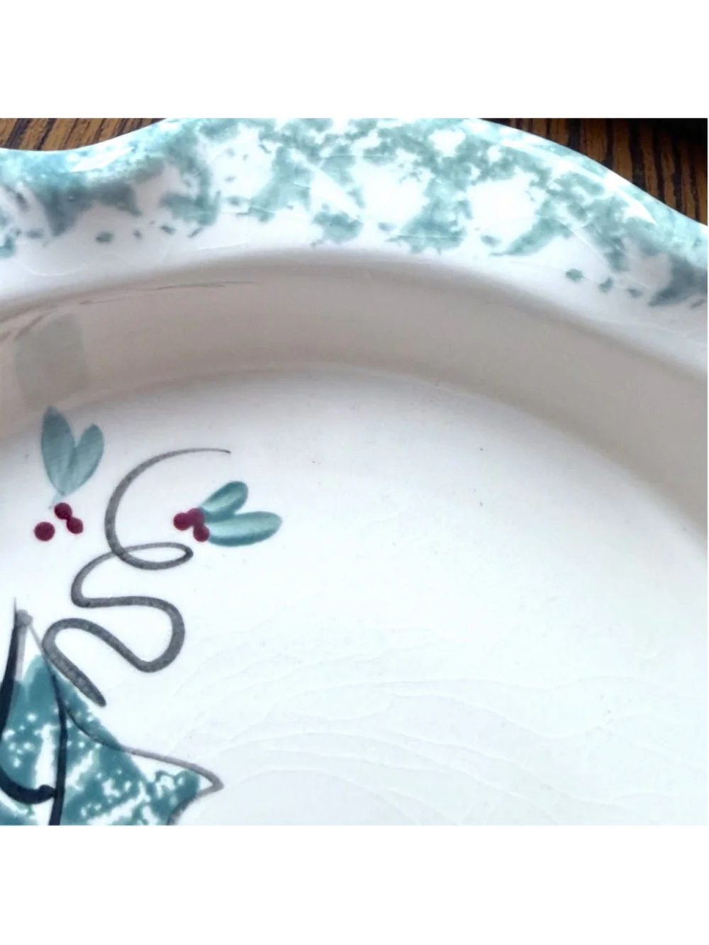 Ellis Pottery Hand Painted Ivy Serving Bowl Texas Studio Pottery Holly & Berries